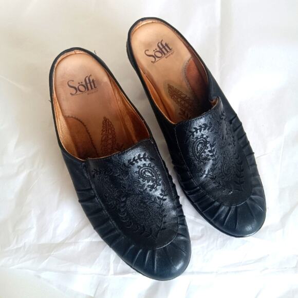 Mules/Clogs By Sofft. Camille. Embroidered Detail Size 8 - Picture 2 of 9